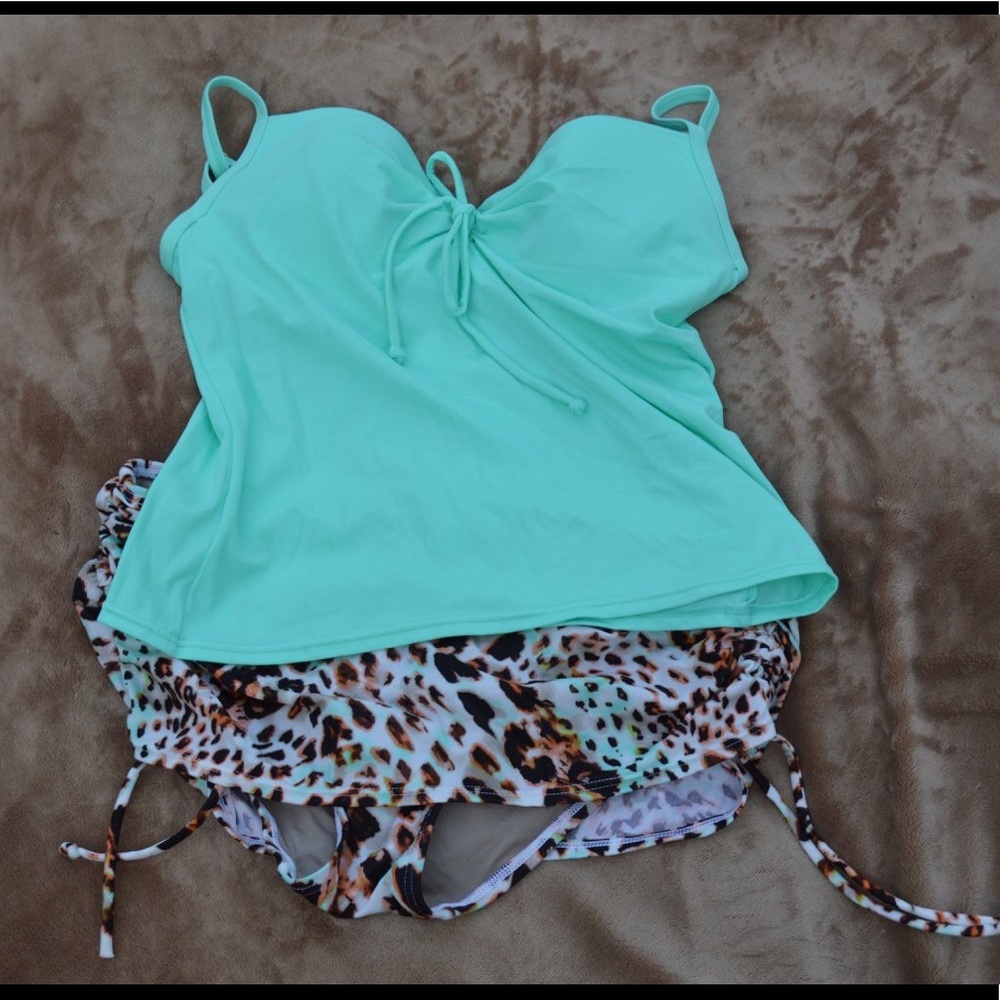 Victoria’s Secret Tankini Swim Suit